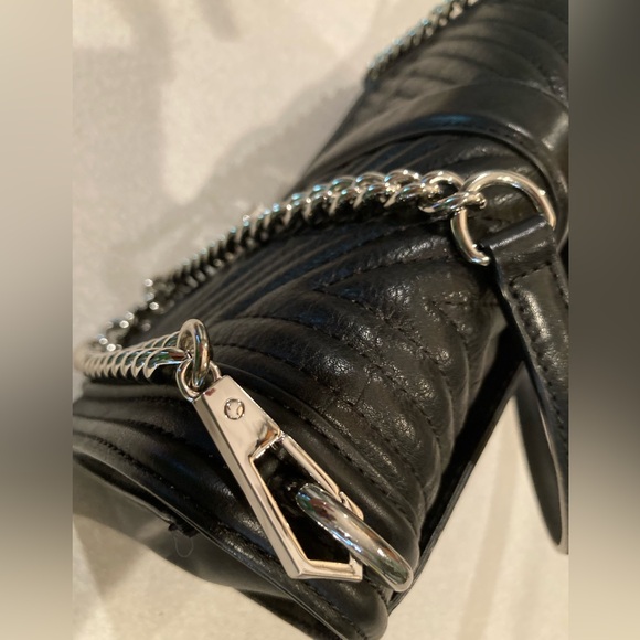 Excellent like new condition Rebecca Minkoff large, black, chevron crossbody - Picture 2 of 10